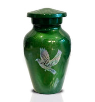 Exquisite Series - Mother of Pearl Doves on Green - IUME110