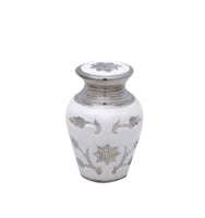 Bouquet Series - White Sunflower Cremation Urn - IUCL141