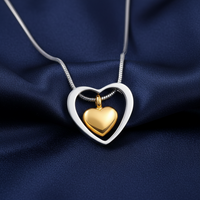Dangling Golden Heart Pendant - IUPN181